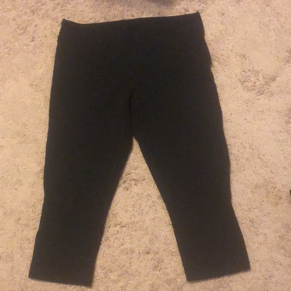 (4) Lucy leggings - Picture 6 of 9